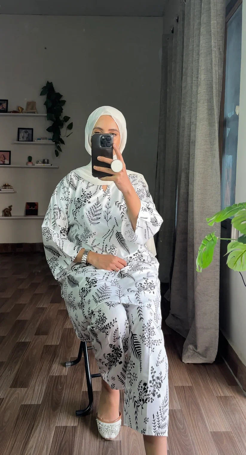FLORA LEAF PRINT 2PCS STITCHED white